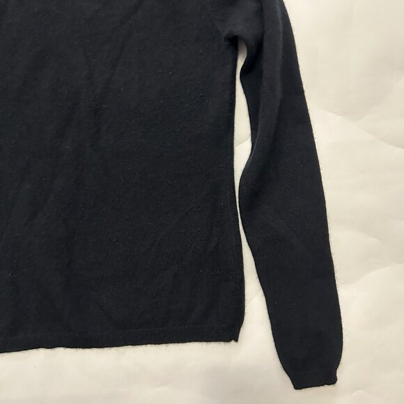 Vintage trixie + LULU 100% Cashmere sweater womens sz M Black v neck long sleeve - Picture 4 of 12